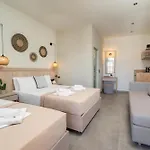 Castaway - Christos ホテル