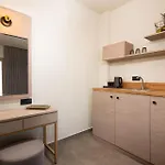 ホテル Castaway - Christos *