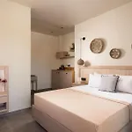 ホテル Castaway - Christos リメナリア