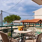 ホテル Castaway - Christos リメナリア