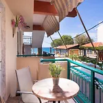 Castaway - Christos ホテル リメナリア