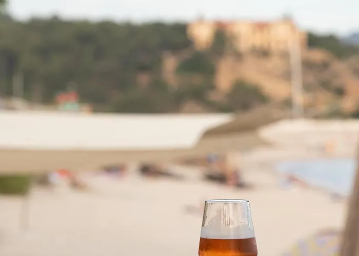 Castaway - Christos Hotel Limenaria (Thasos)