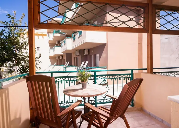 호텔 Castaway - Christos *